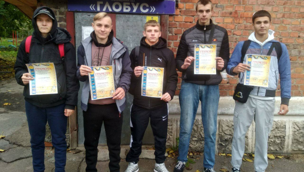 НАШІ НАЙСИЛЬНІШІ 