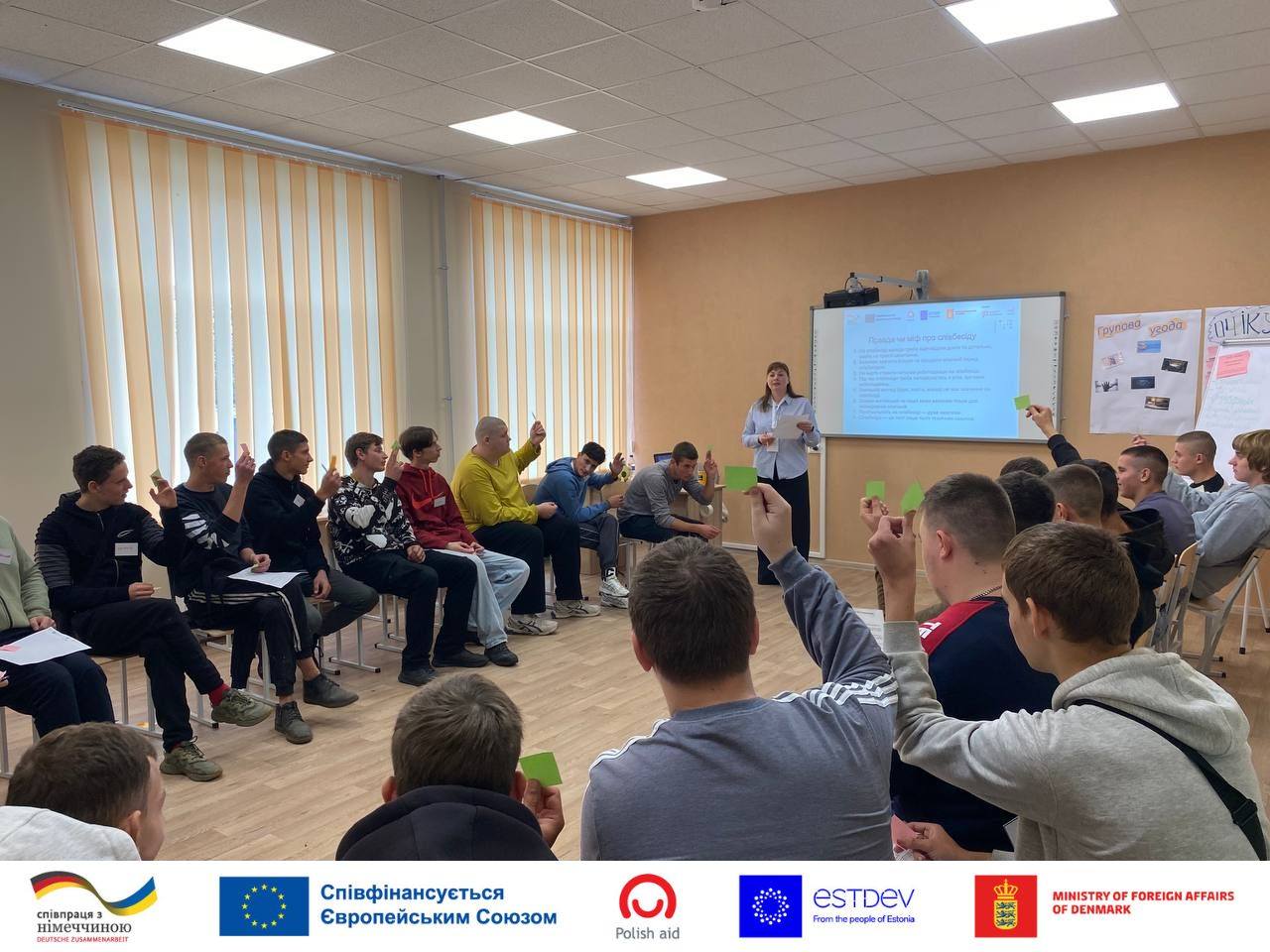 Резюме як магніт: як один тренінг перетворив "папірці" на ключі від кар'єри! 