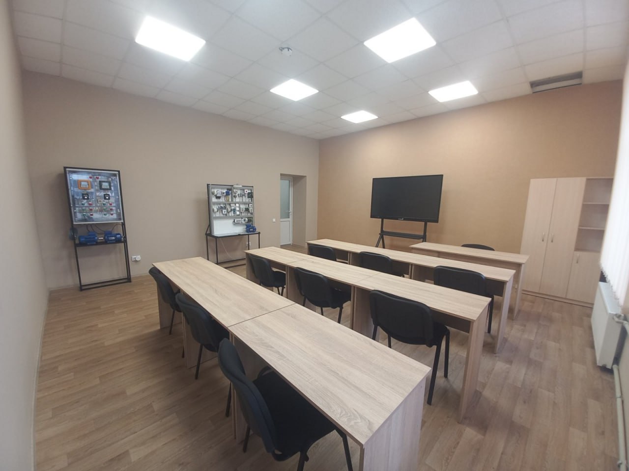 Електротехнічна лабораторія